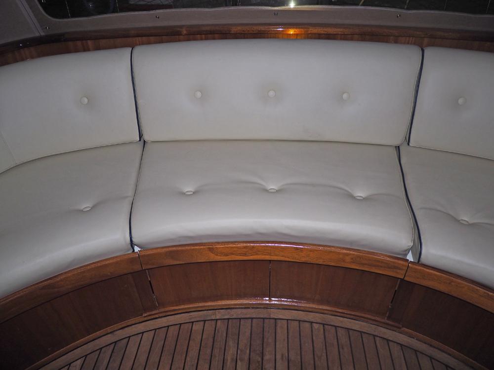 Aft cabin, Accommodation